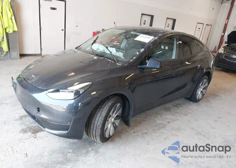 2024 Tesla Model Y from USA, damaged, VIN 7SAYGDEE8RA235089